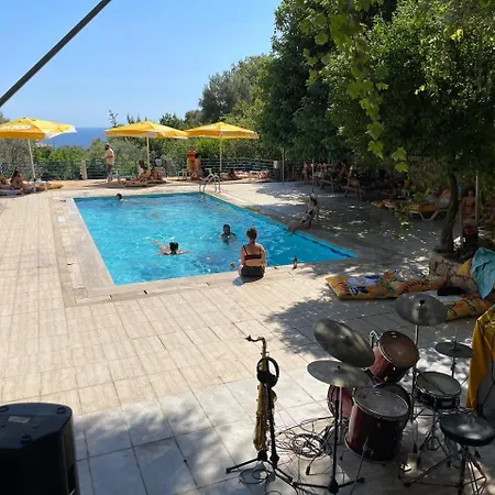 Guenes Holiday Dağ evi Faralya