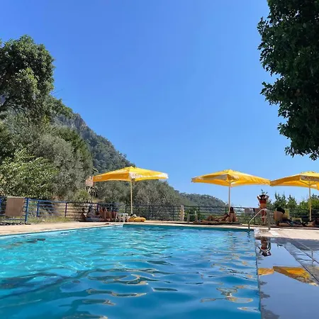 Dağ evi Guenes Holiday