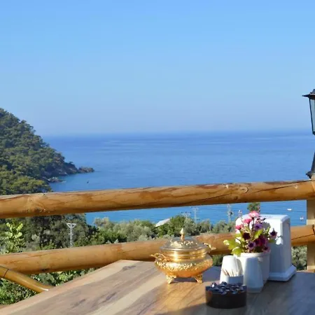 Dağ evi Guenes Holiday